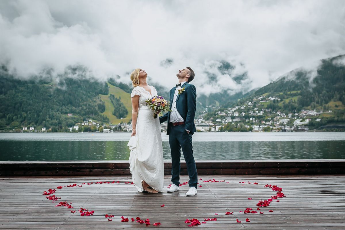 Hochzeit am Steg vor dem Zeller See beim Seehotel Bellevue