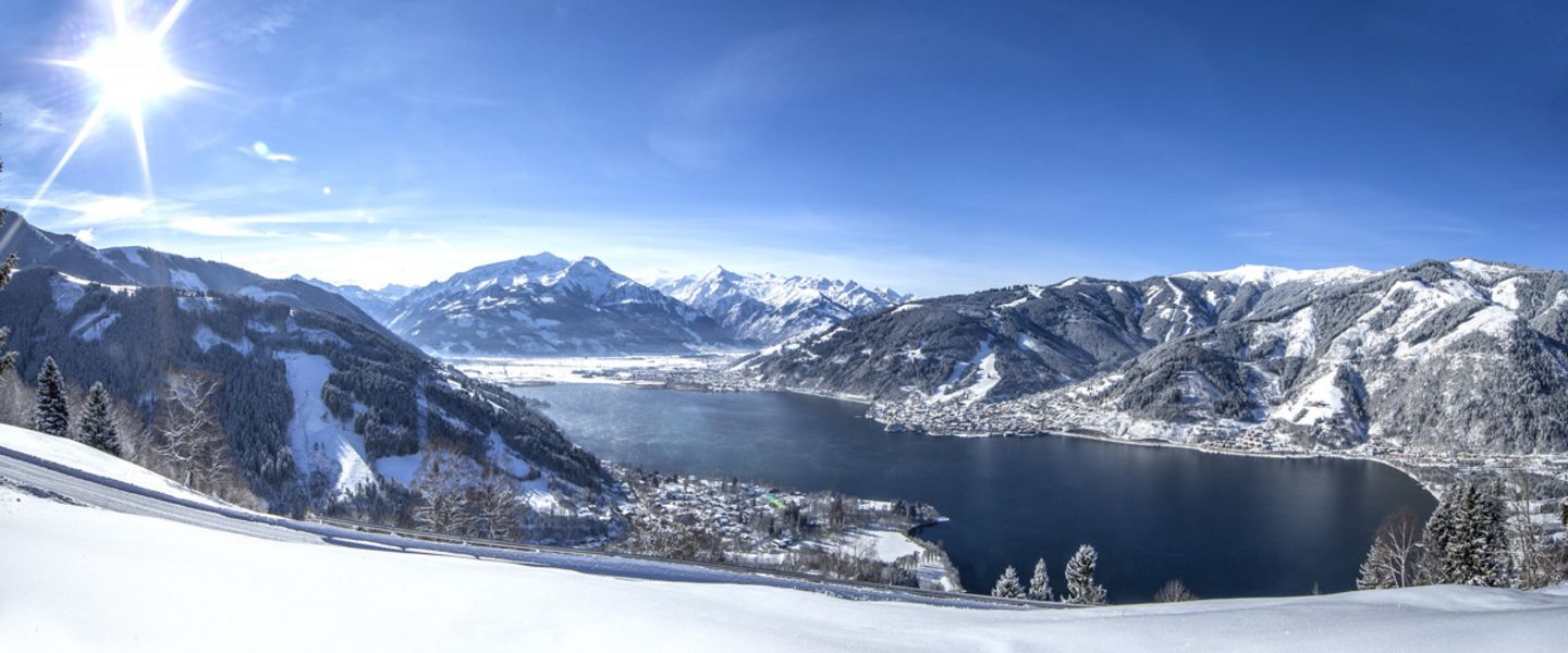 Winterliches Bergpanorama Zell am See